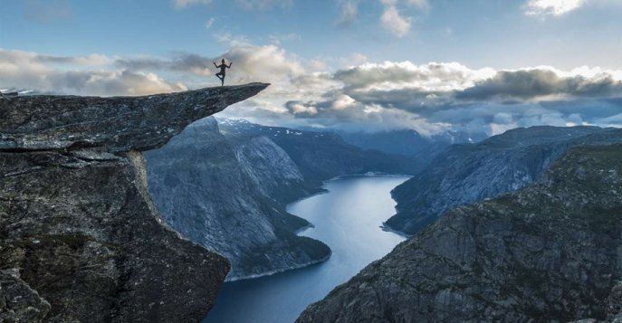 Приключения в Норвегии: восхождение на Тролльтунгу в августе