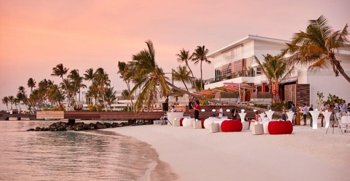 Отель LUX* North Male Atoll Resort & Villas 5* Luxury, Мальдивские острова
