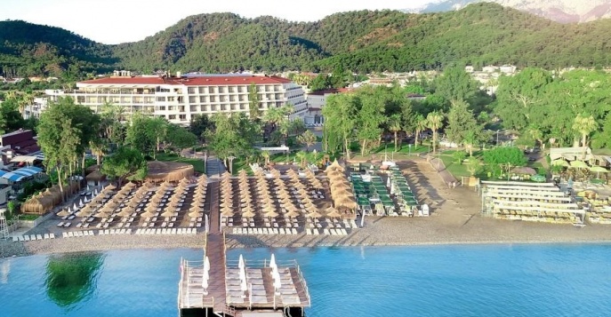 Отель Imperial Turkiz Resort Hotel & Thalasso Center 5*