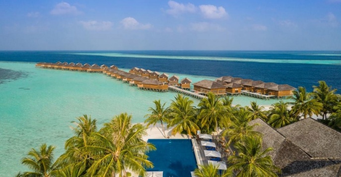 Отель Vilamendhoo Island Resort & Spa 5*