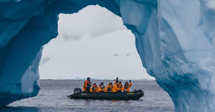 Круиз в Антарктиду на новом экспедиционном судне Magellan Explorer с перелетом через пролив Дрейка