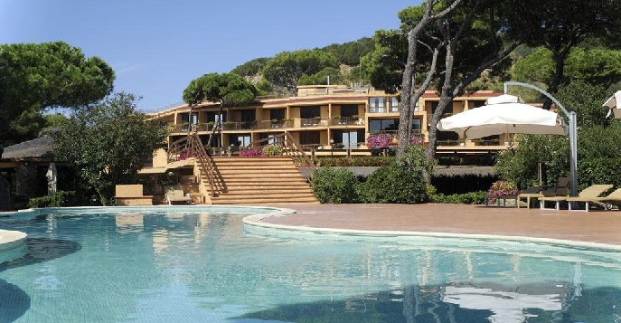 Отель Residence Roccamare 4*