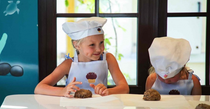 SAiiKids Лето Веселый воркшоп в отеле Crossroads SAii Lagoon Maldives 5*, Мальдивы