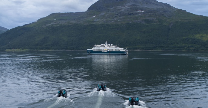 Экспедиционное судно SH Vega