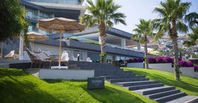 Отель Cape Bodrum Luxury Hotel & Beach 5*