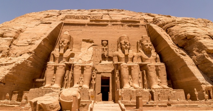 Огромный храм Рамзеса II (Абу-Симбел, Египет)