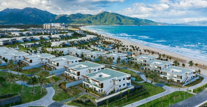 Отель Alma Resort Cam Ranh 5*