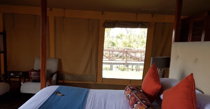 Кэмп Kiboko Luxury Camp - озеро Найваша, Кения	