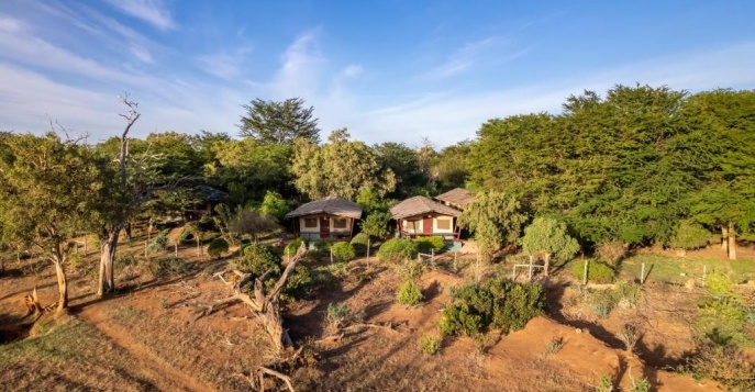 Лодж Sentrim Tsavo East Lodge