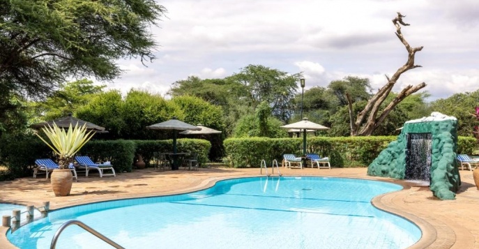 Лодж Amboseli Sentrim Lodge - парк Амбосели, Кения