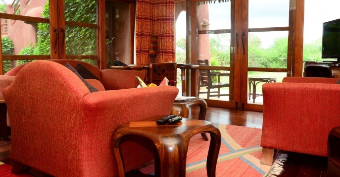Лодж Amboseli Serena Safari Lodge - парк Амбосели, Кения