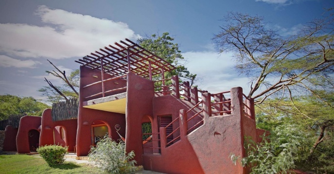 Лодж Amboseli Serena Safari Lodge