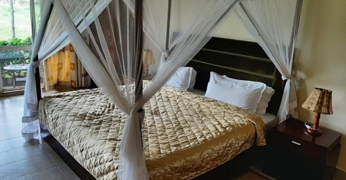 Лодж AA Lodge - парк Амбосели, Кения	
