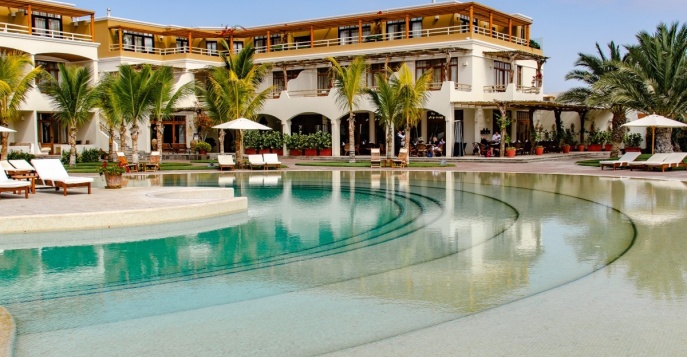 Лодж AA Lodge - парк Амбосели, Кения	