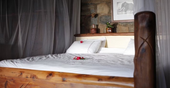 Лодж Desert Rose Lodge - Лайкипия, Кения	