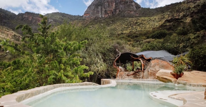 Лодж Desert Rose Lodge - Лайкипия, Кения	