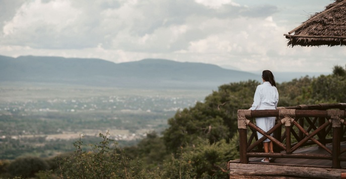 Lake Manyara Kilimamoja Lodge - просторный лодж с панорамным видом на озеро Маньяра