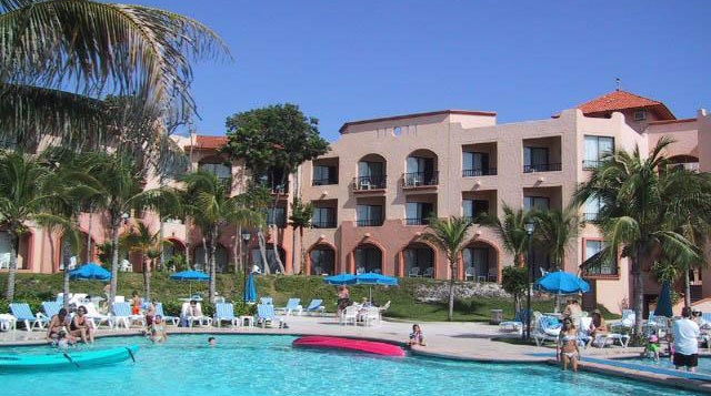 Отель Gala Beach Resort Playacar 5*