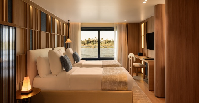 Комфортабельный лайнер Le Fayan II Suites