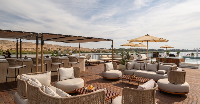 Комфортабельный лайнер Le Fayan II Suites