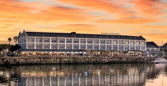 Отель Victoria and Alfred Hotel 4*