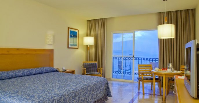 Отель NH Krystal Puerto Vallarta 5* - Пуэрто-Вальярта, Мексика