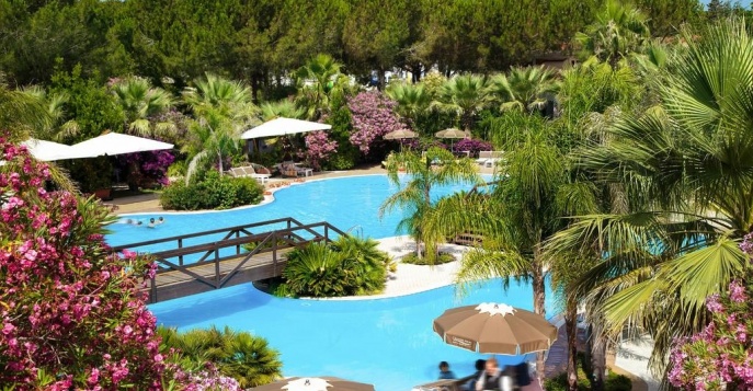 Отель Oleandri Resort Villaggio Club 4*