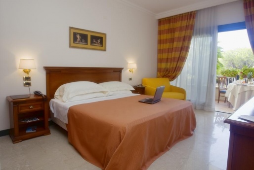 Отель Minerva Resort 4*, Италия