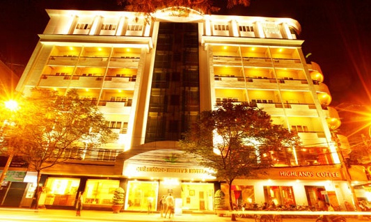 Отель Que Huong 3*