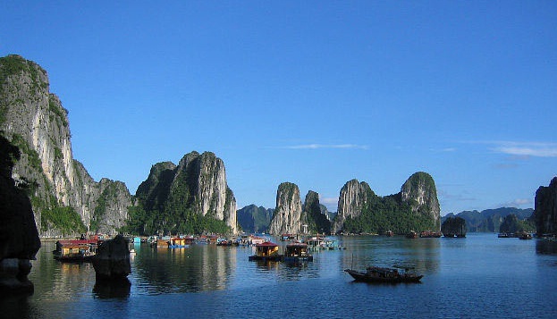Отель Halong 2 2*
