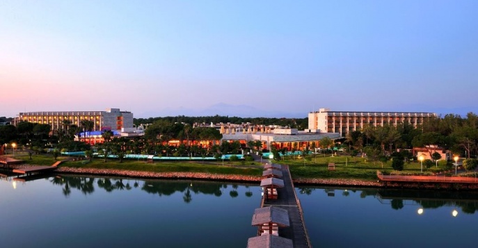 Отель Gloria Serenity Resort 5*