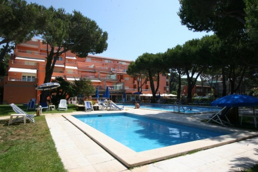 Отель Versilia Palace 4*, Италия