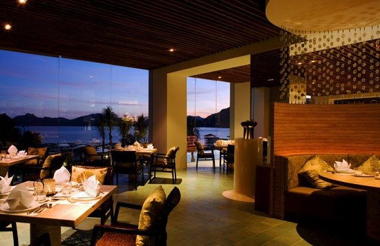 Отель Sheraton Langkawi Beach Resort 5*, Малайзия