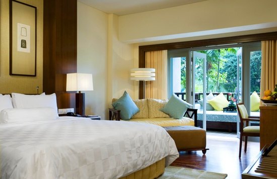 Отель Sheraton Langkawi Beach Resort 5*, Малайзия