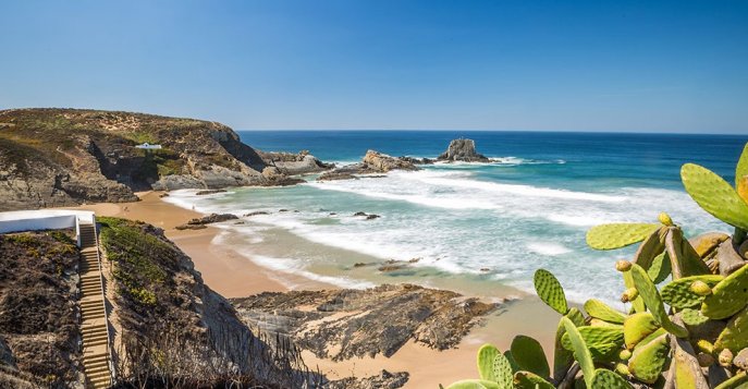 Praia Zambujeira do Mar - Алентежу, Португалия