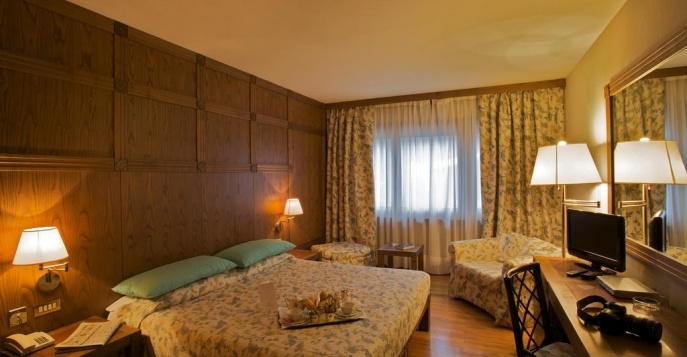 Отель Savoia Palace 4*, Италия