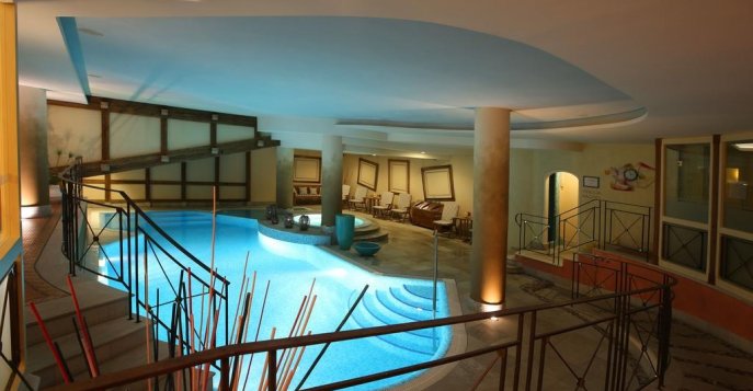 Отель Alpen Suite 4*Luxe, Италия