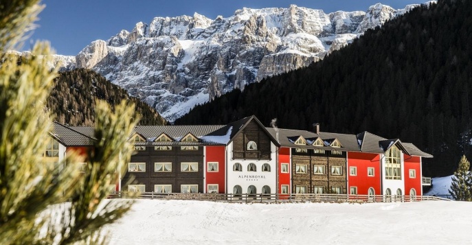Отель Alpen Royal 5*