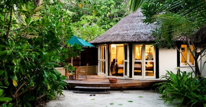 Отель Banyan Tree Maldives Vabbinfaru 5*, Мальдивские острова