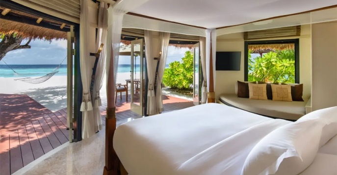 Отель Banyan Tree Maldives Vabbinfaru 5*, Мальдивские острова