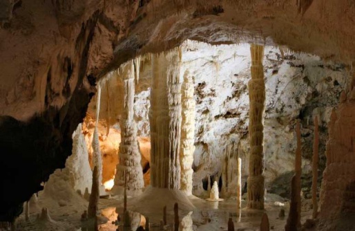 Пещеры Фрасасси - Марке, Италия