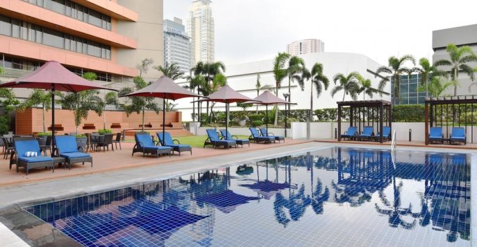 Отель Dusit Thani Manila 4*, Филиппины