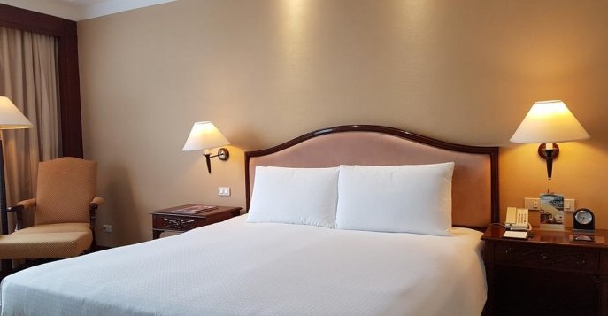 Отель Marco Polo Plaza Cebu 5*, Филиппины