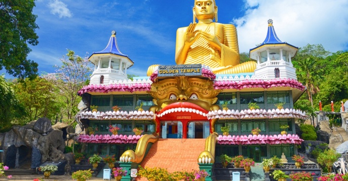 Золотой храм в Дамбулле, Шри-Ланка