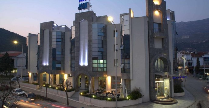 Отель Blue Star Hotel 4*