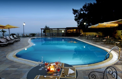 Отель Baia Dei Faraglioni Beach Resort 5*, Италия