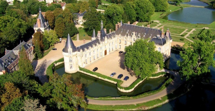Chateau d'Esclimont 4*