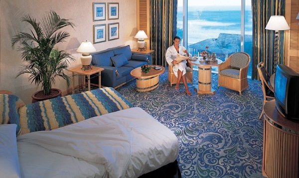 Номер отеля Jumeirah Beach Hotel 5* de Luxe, ОАЭ