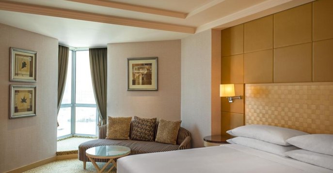 Отель Sheraton Bahrain Hotel & Towers 5*, Бахрейн