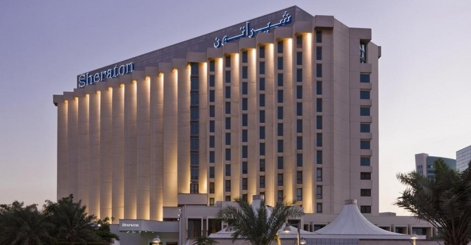 Отель Sheraton Bahrain Hotel & Towers 5*